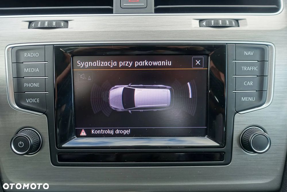 Volkswagen Golf Variant 2.0 TDI (BlueMotion Technology) DSG Comfortline - 20
