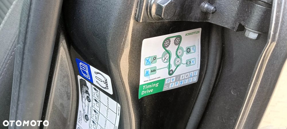 Ford Focus 1.5 TDCi DPF Start-Stopp-System ST-Line - 21