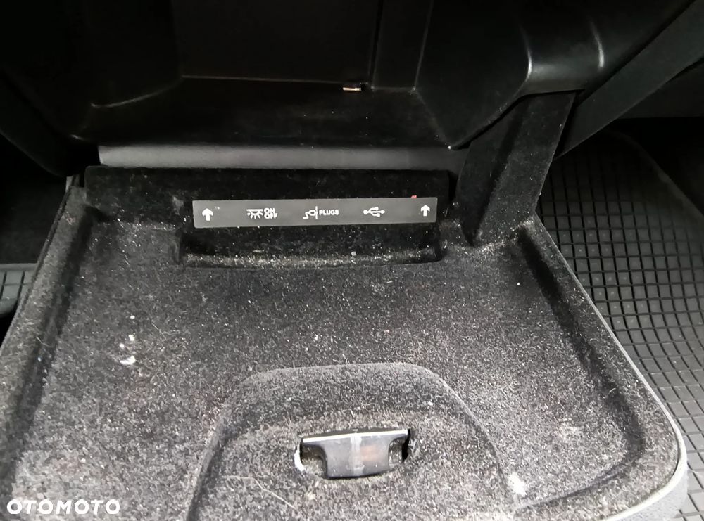 Citroën C4 Grand Picasso 1.2 PureTech MoreLife S&S - 19