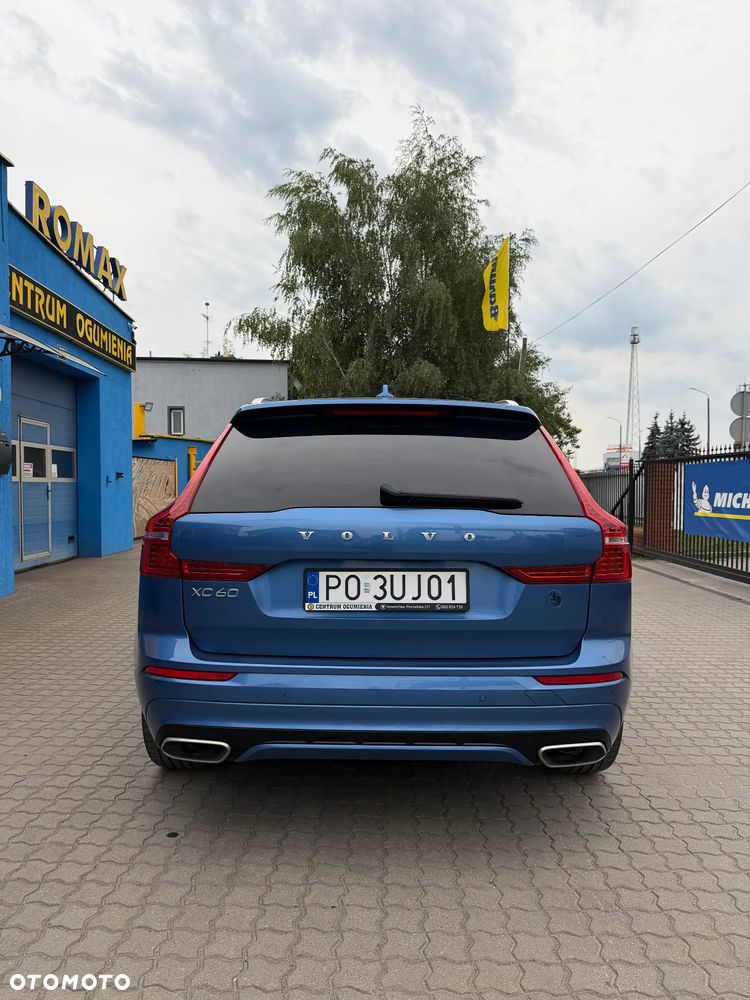 Volvo XC 60 D4 AWD R-Design - 4