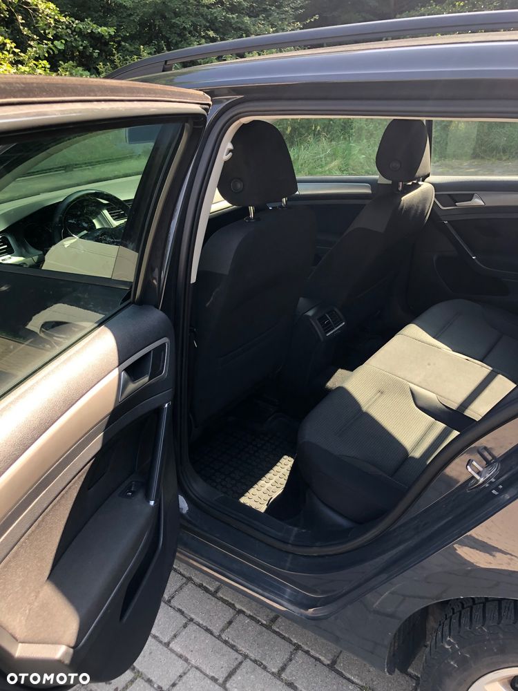 Volkswagen Golf 1.6 TDI BMT Comfortline - 12