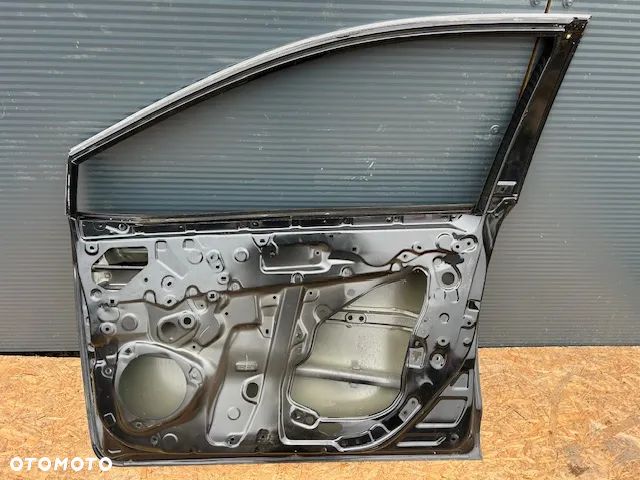 Toyota Corolla E21 drzwi prawy przód - 4