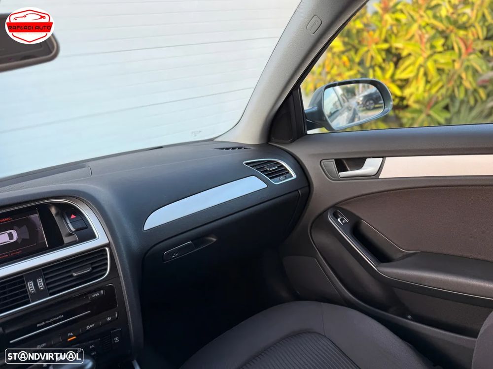 Audi A4 2.0 TDI Multitronic Business Line - 15