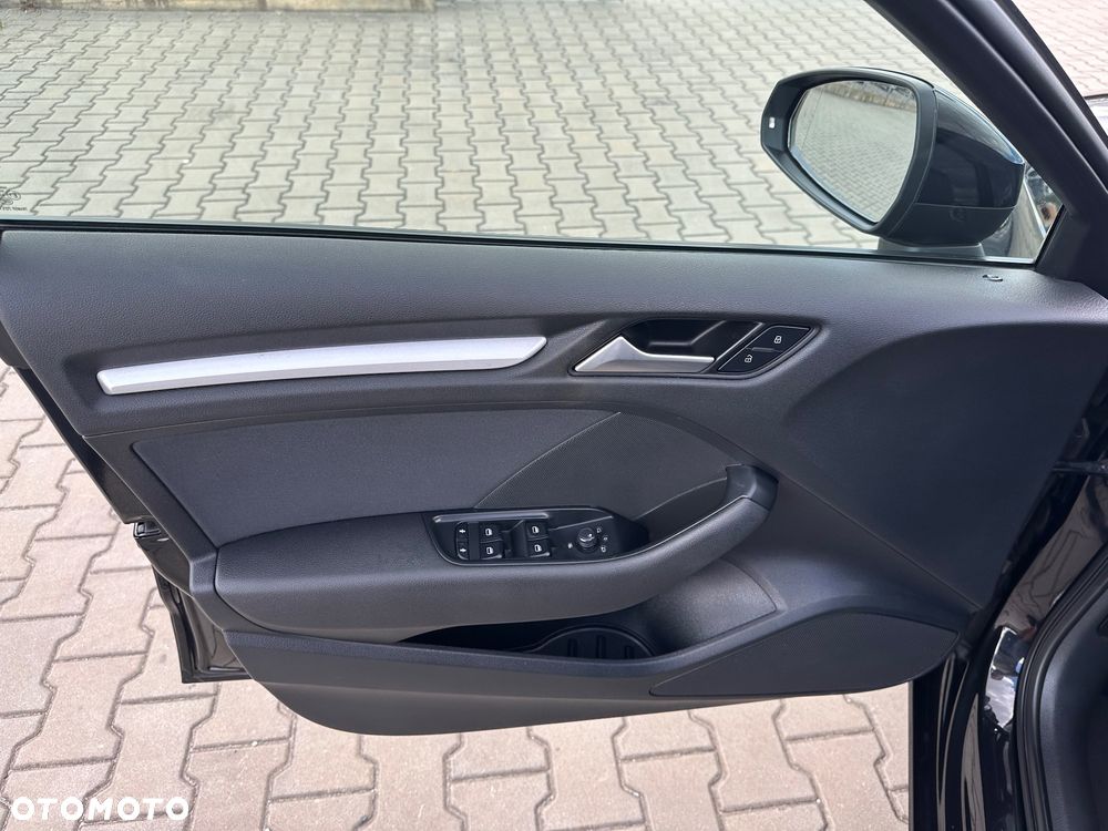 Audi A3 ver-1-4-tfsi-attraction - 16