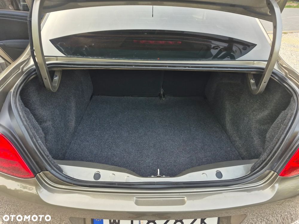 Peugeot 301 1.6 HDi Allure - 13