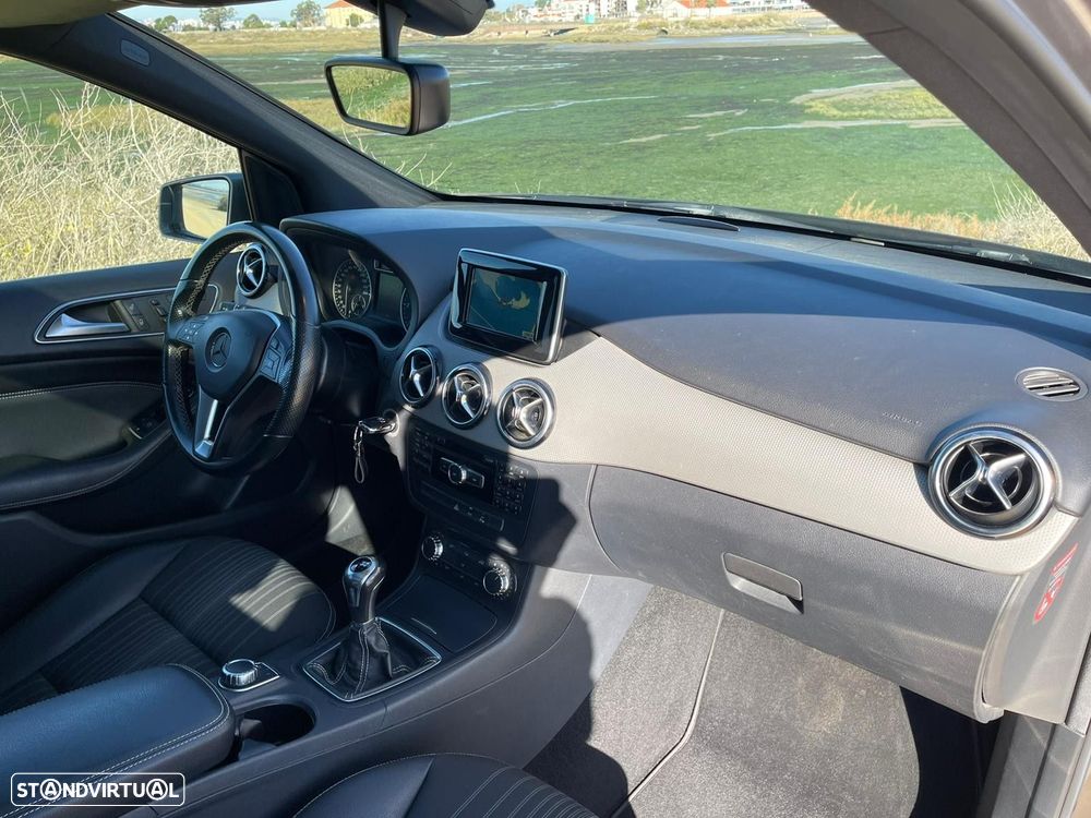 Mercedes-Benz B 180 CDi BlueEfficiency Edition - 32