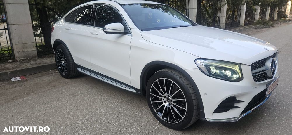 Mercedes-Benz GLC 250 d 4MATIC 9G-TRONIC AMG Line - 24