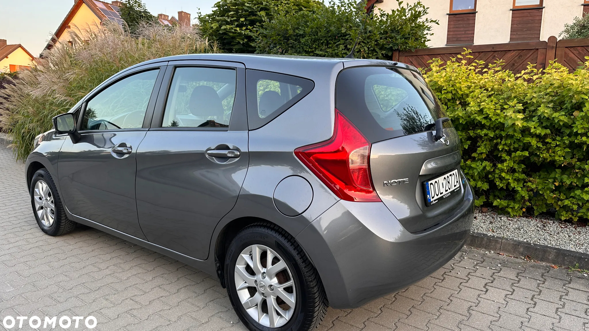 Nissan Note 1.2 Tekna EU6 - 5