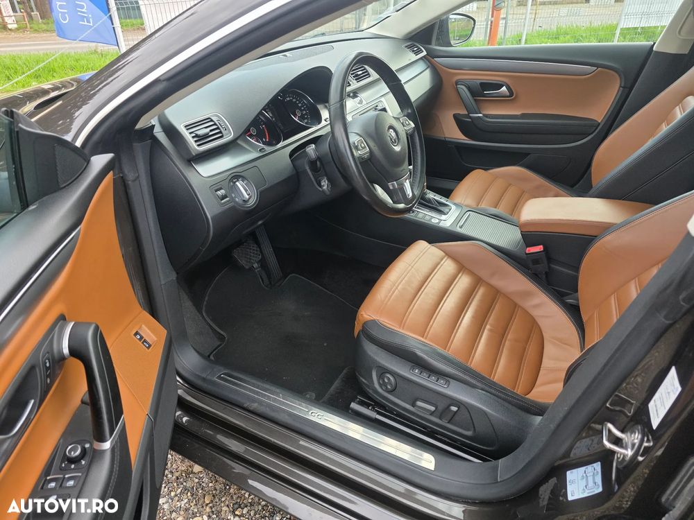 Volkswagen Passat CC - 16