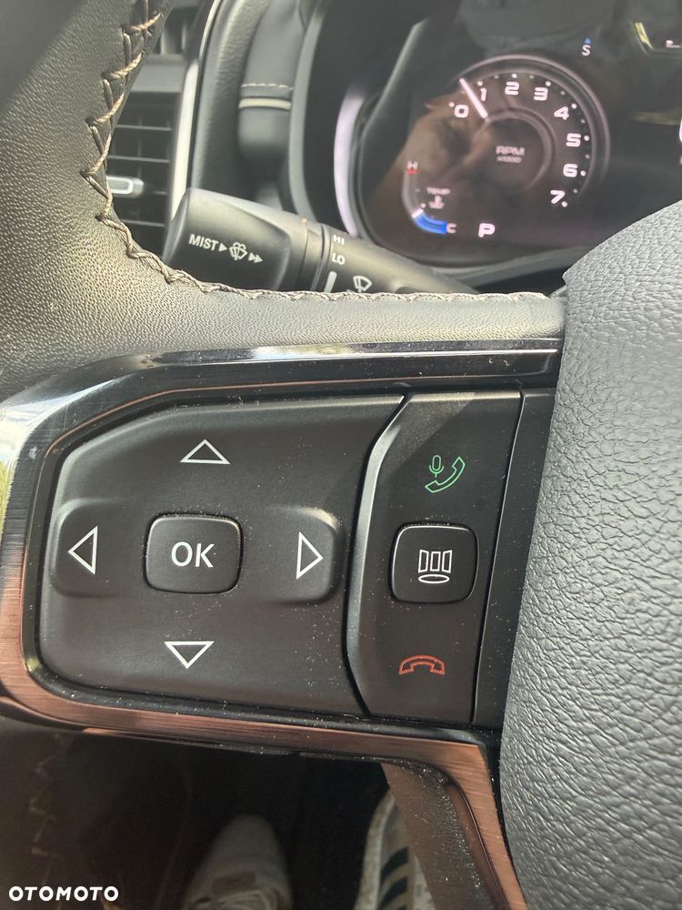 Dodge RAM 5.7 4x4 - 16