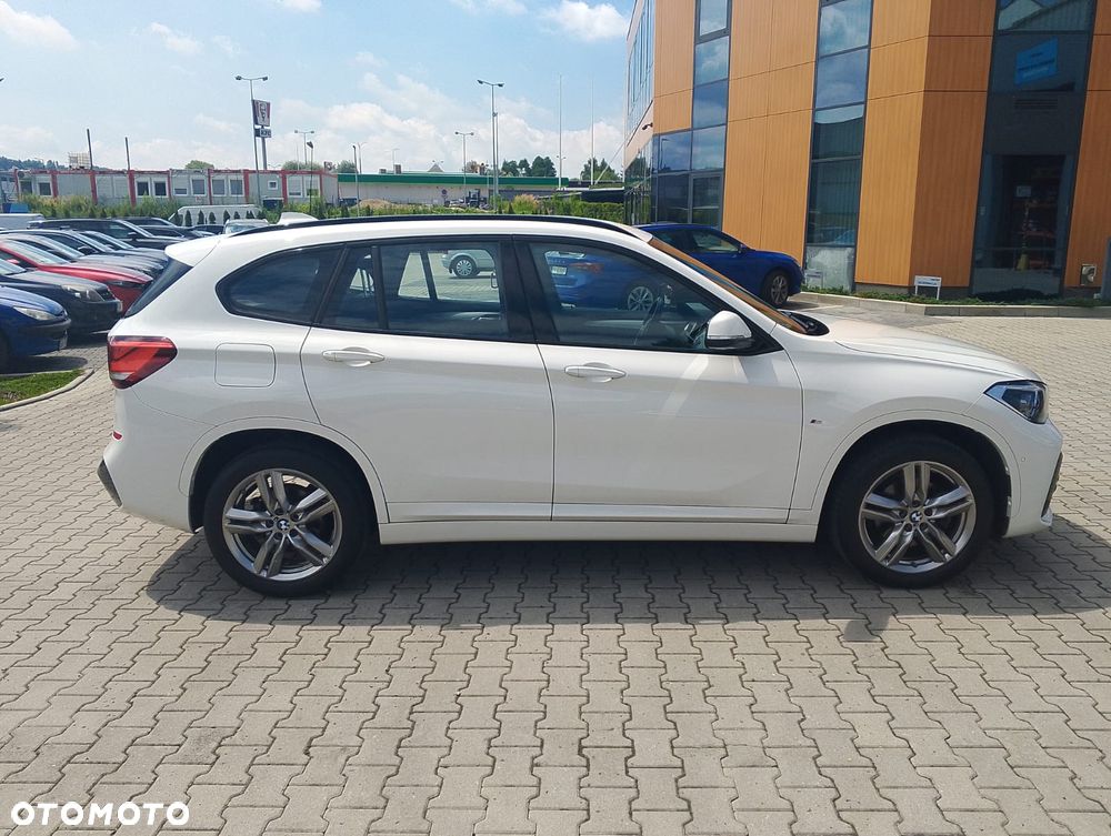 BMW X1 sDrive18i M Sport - 5