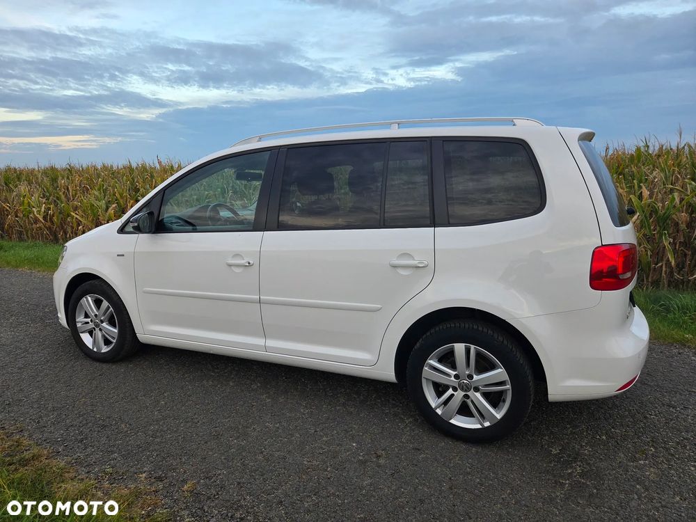 Volkswagen Touran 2013 photo 4