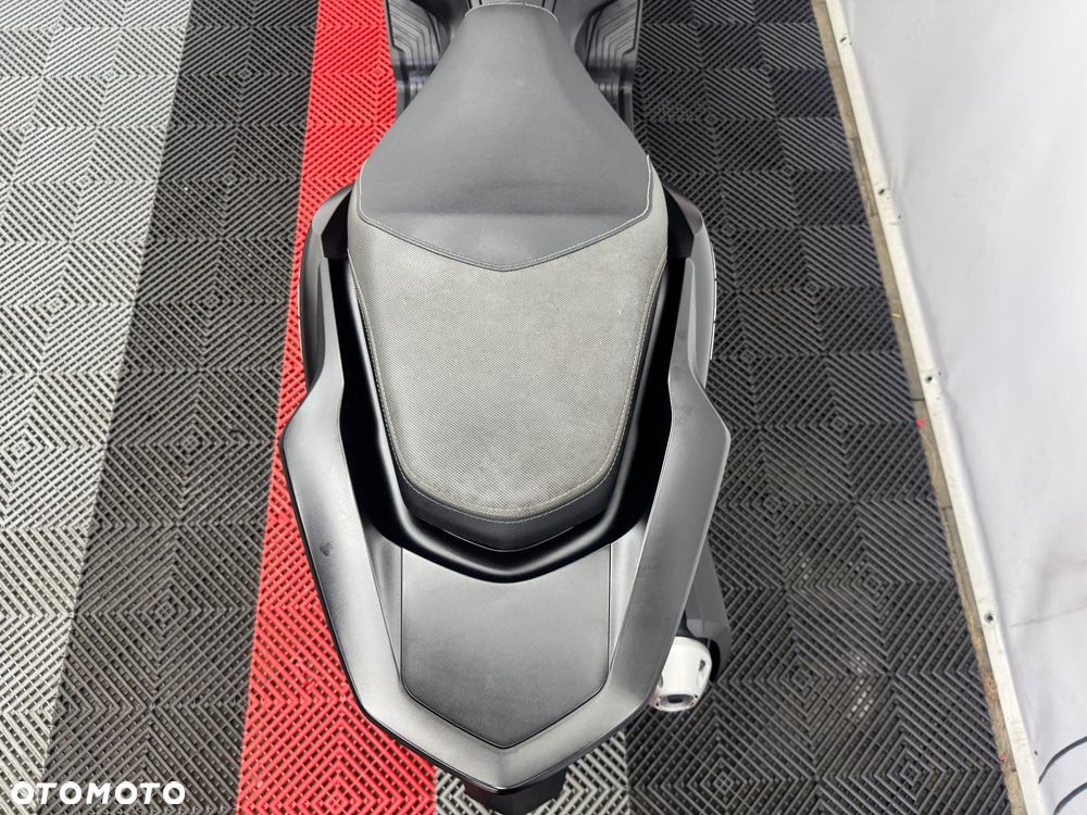 Honda PCX - 16