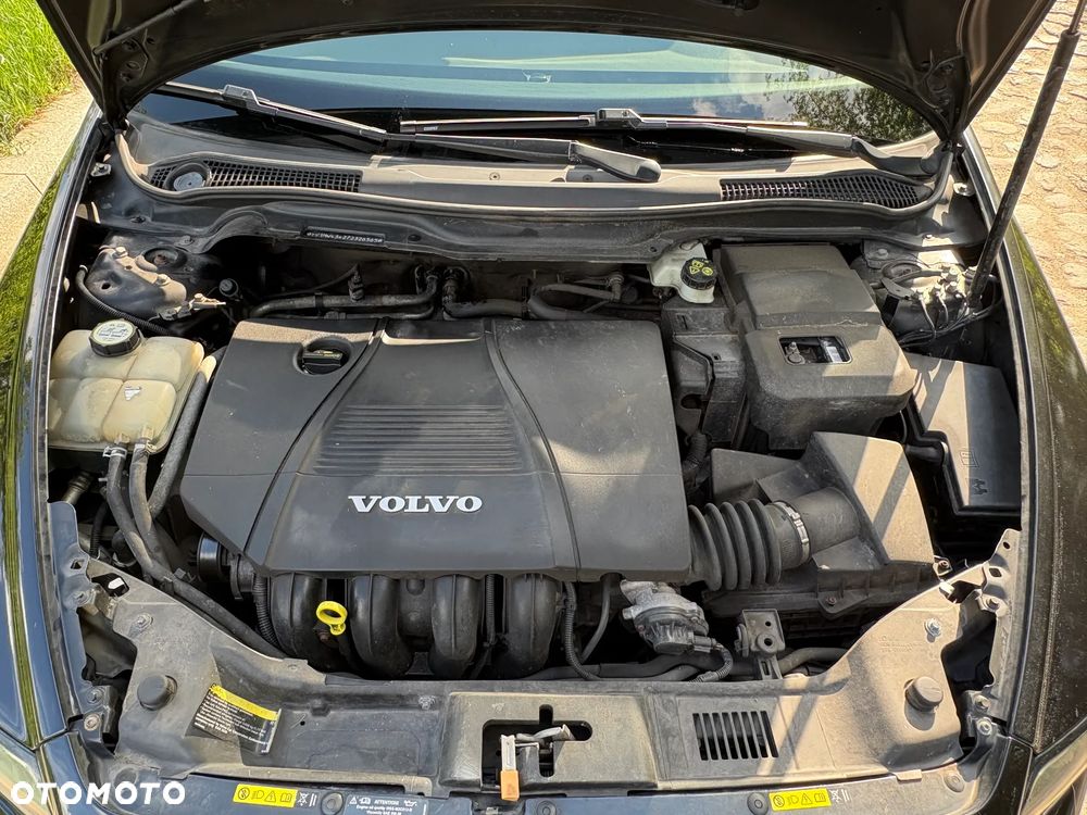 Volvo V50 2.0 Momentum - 28