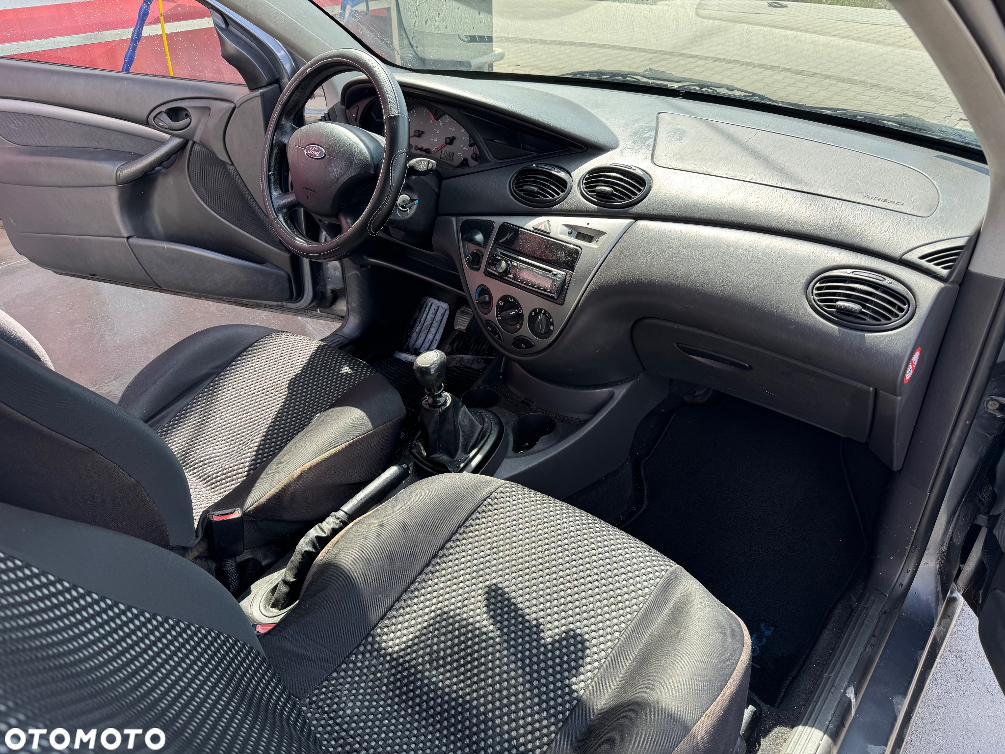 Ford Focus - 8