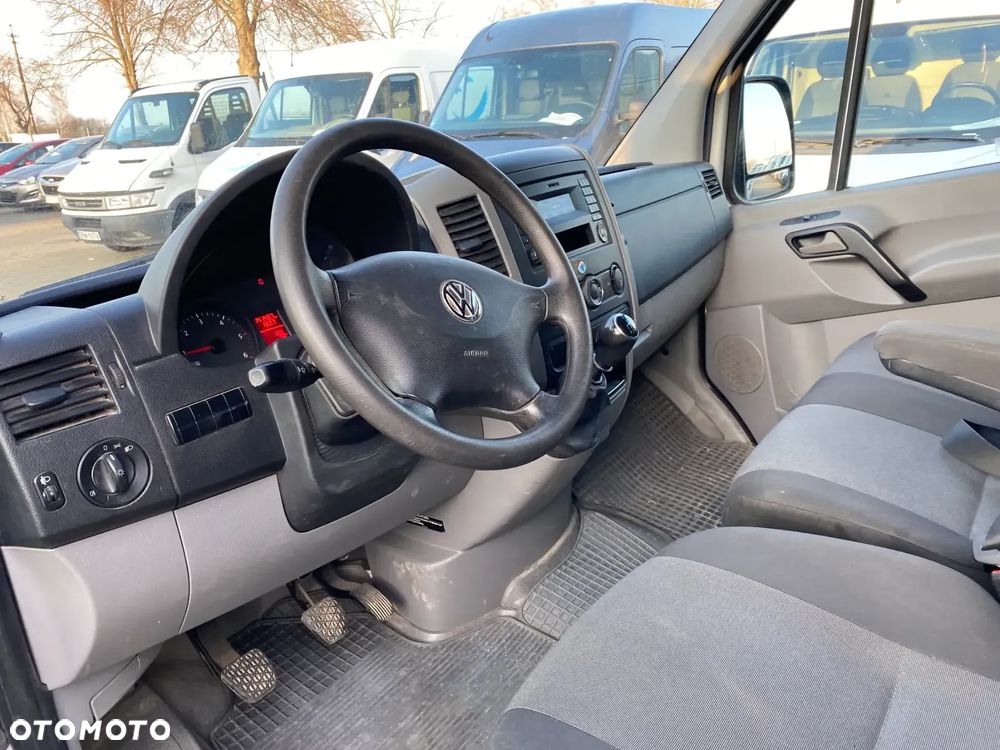Volkswagen CRAFTER - 2