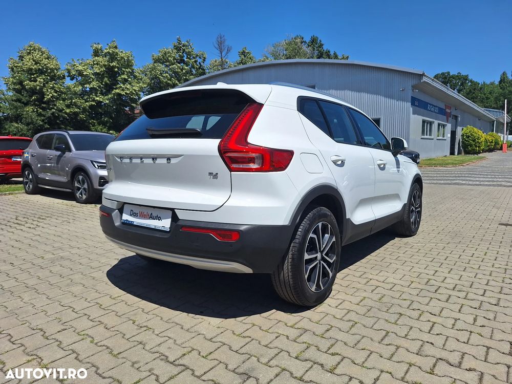 Volvo XC 40 T4 Geartronic Momentum Pro - 15