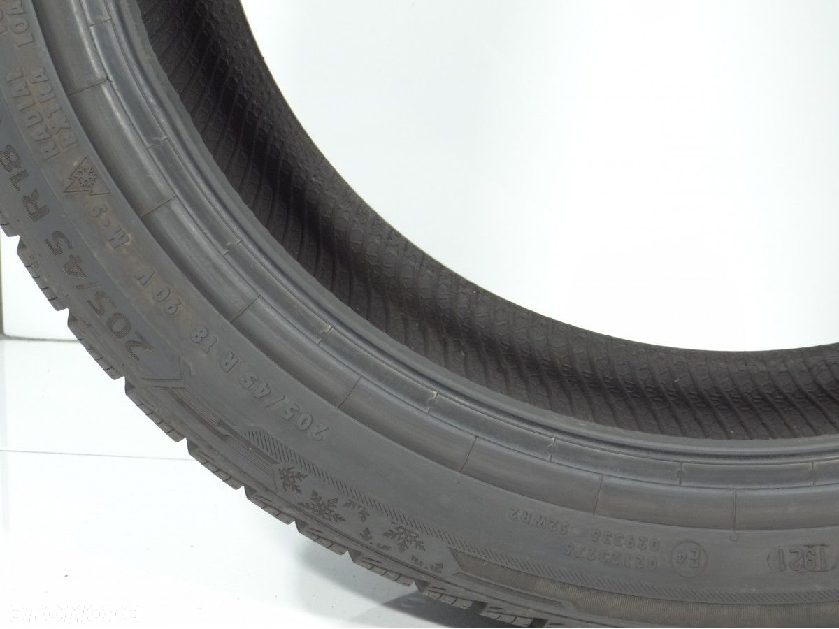 Opony zimowe 205/45R18 90V Barum - 4
