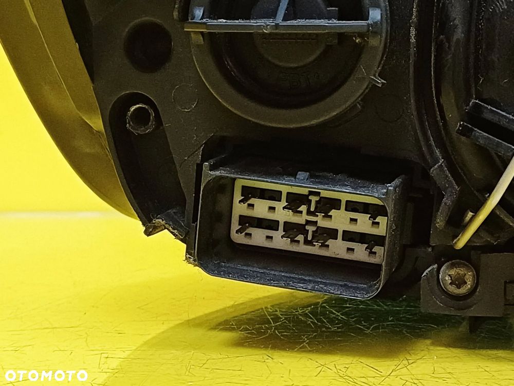 REFLEKTOR LAMPA LEWY PRZÓD SOCZEWKA VOLVO V50 I 31335221 NR103 - 9