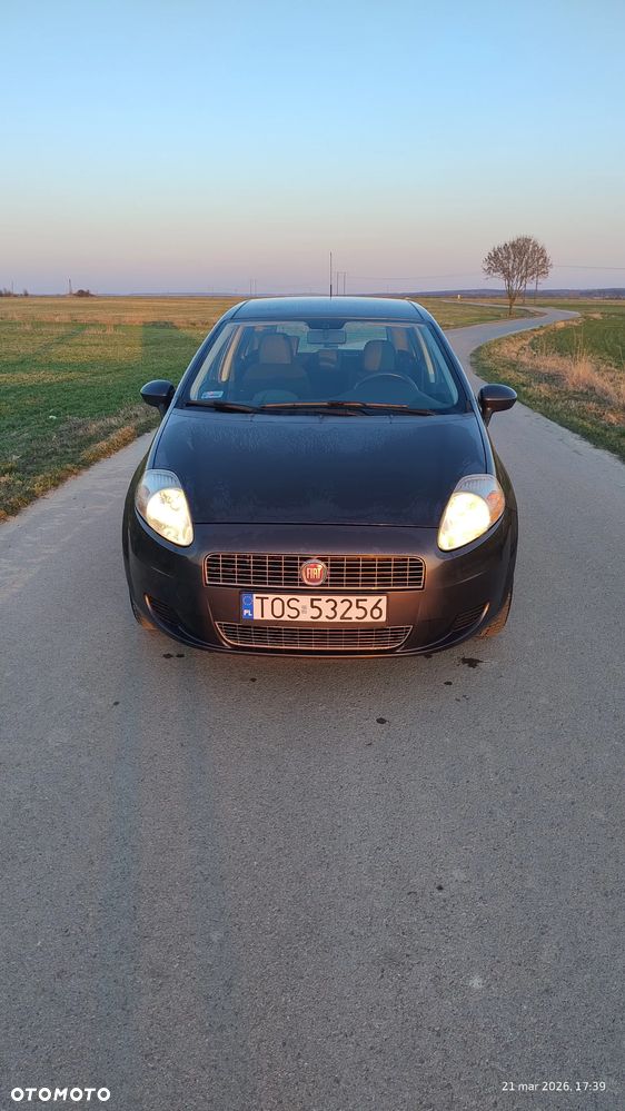 Fiat Grande Punto - 2