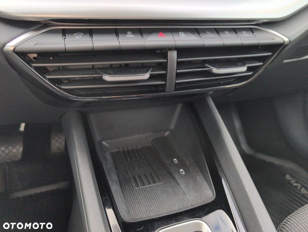 Skoda Octavia 1.5 TSI mHEV Selection DSG - 34