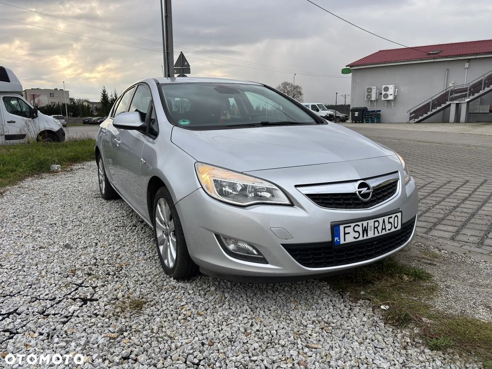 Opel Astra 1.7 CDTI DPF (119g) Sport - 6