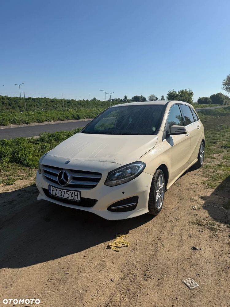 Mercedes-Benz Klasa B 180 d 7G-DCT Peak Edition - 3
