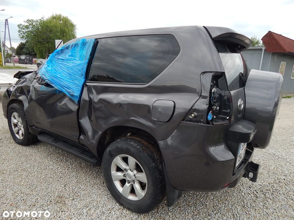 Toyota Land Cruiser LC 2.8 D-4D Entry - 7