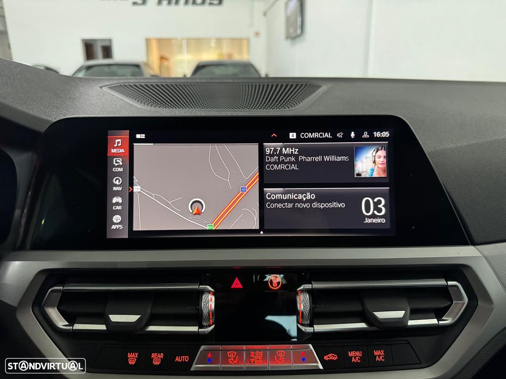 BMW 330 e Pack M Auto - 18