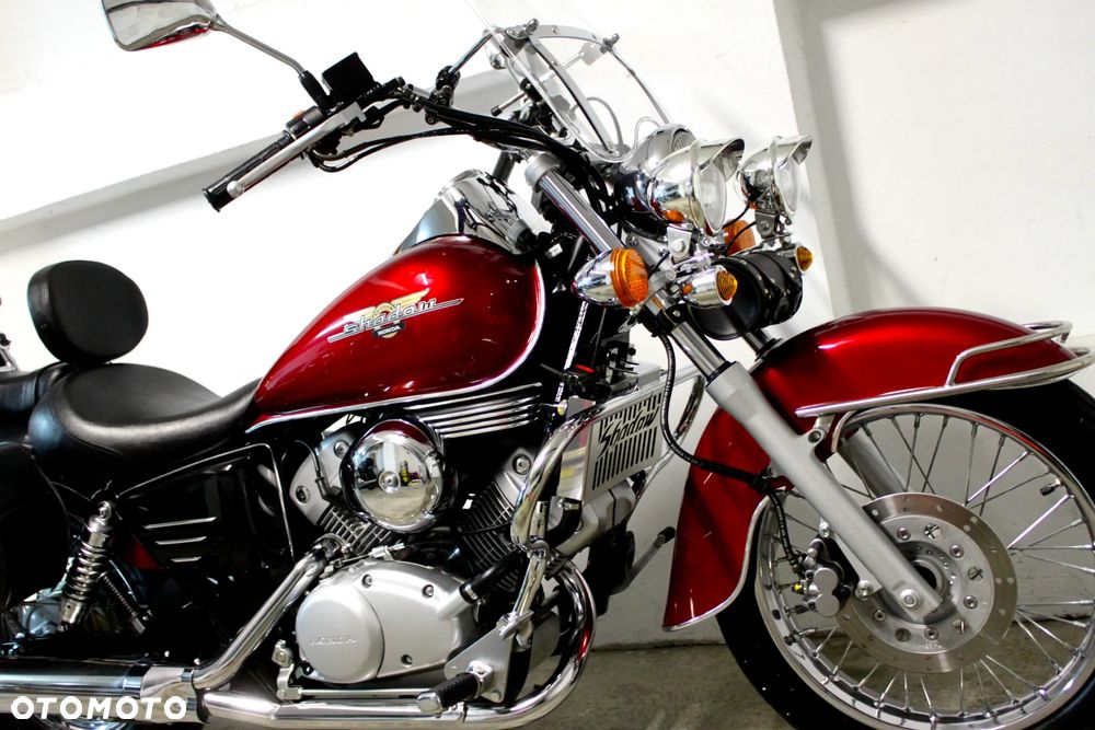 Honda Shadow - 26