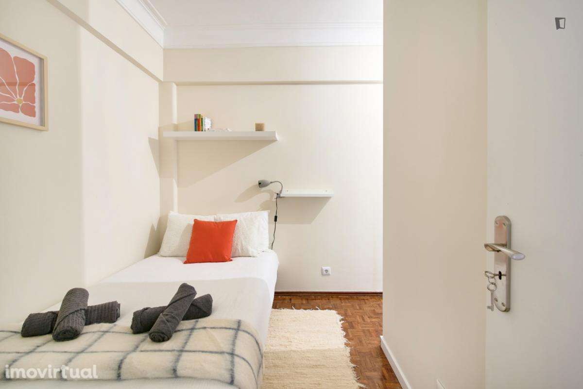 Quarto - localizado em Alvalade Lisbon - Grande imagem: 2/43