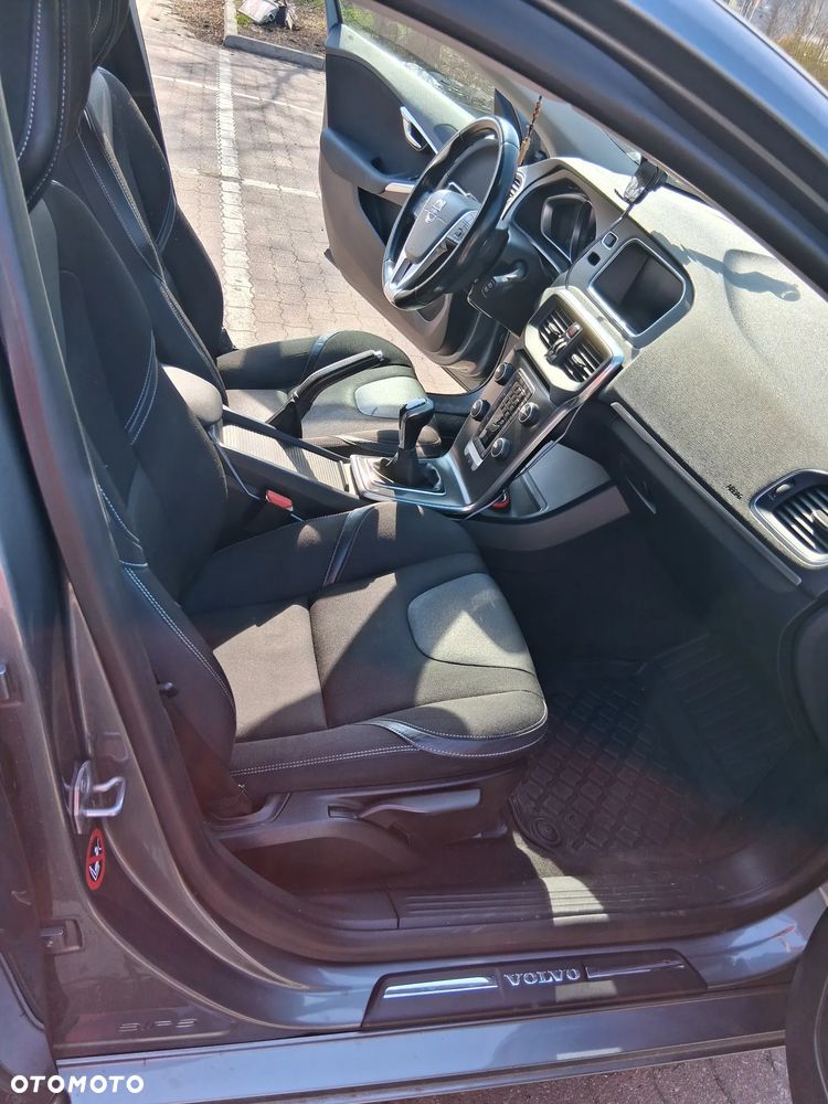 Volvo V40 - 8