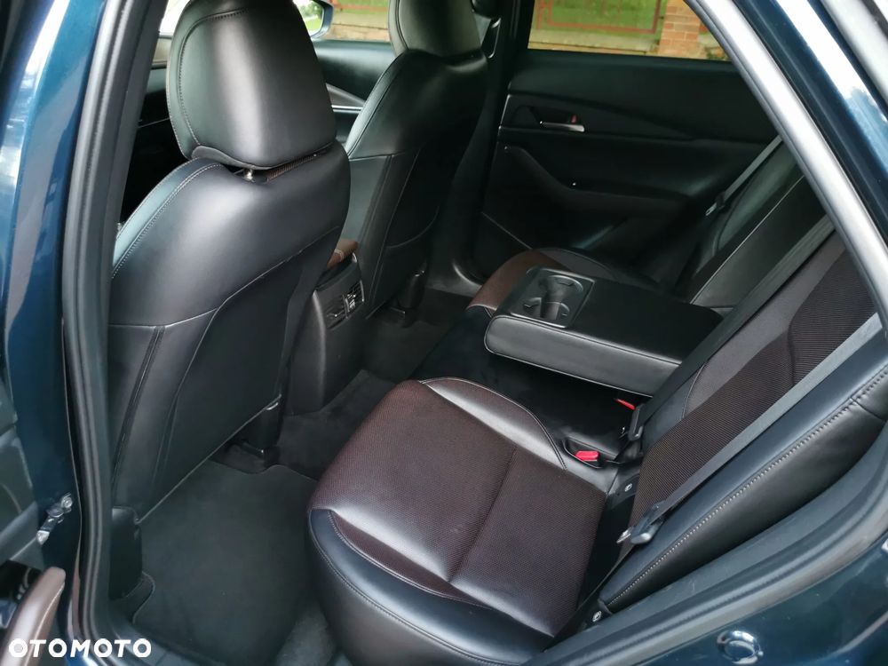 Mazda CX-30 SKYACTIV-X 2.0 M-Hybrid - 17