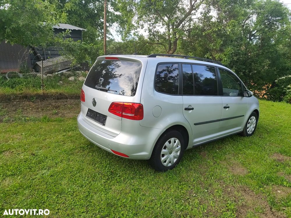 Volkswagen Touran 1.6 TDI Highline - 4
