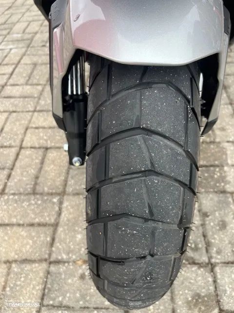 Honda ADV 350 - 11