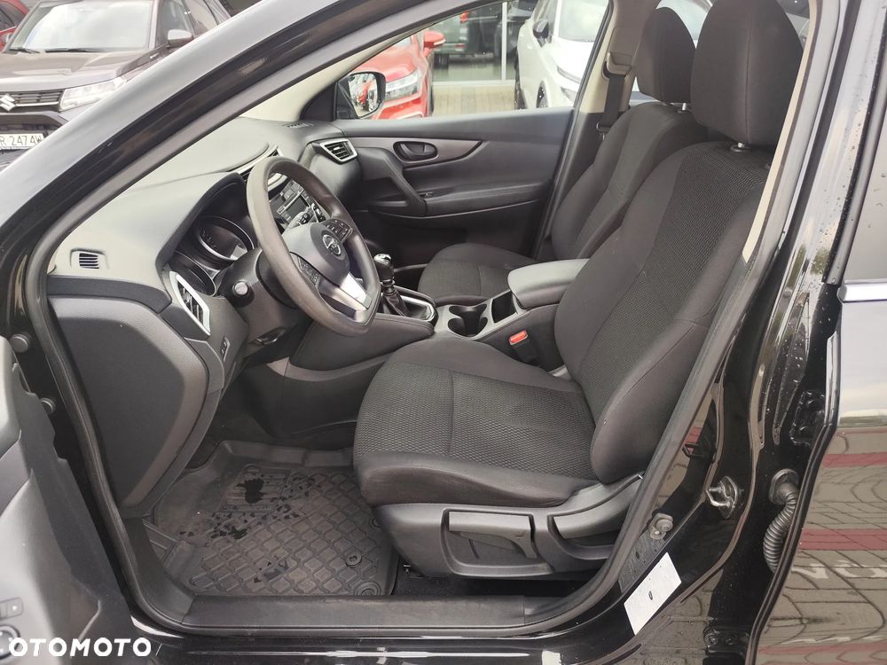 Nissan Qashqai 1.3 DIG-T Visia - 10
