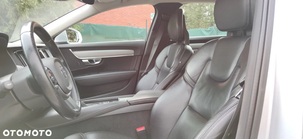 Volvo V90 D5 AWD Inscription - 27