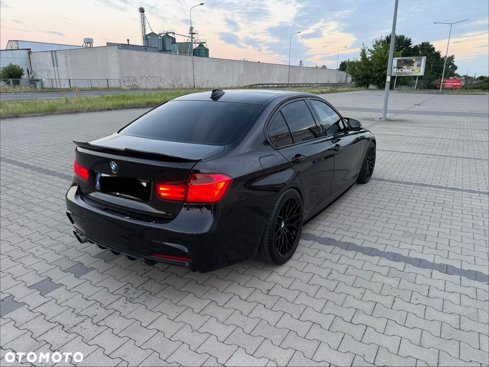 BMW Seria 3 320d - 6