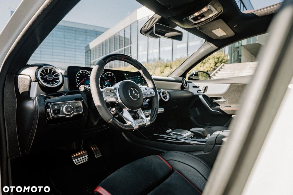 Mercedes-Benz Klasa A 45 S AMG 4-Matic 8G-DCT - 27