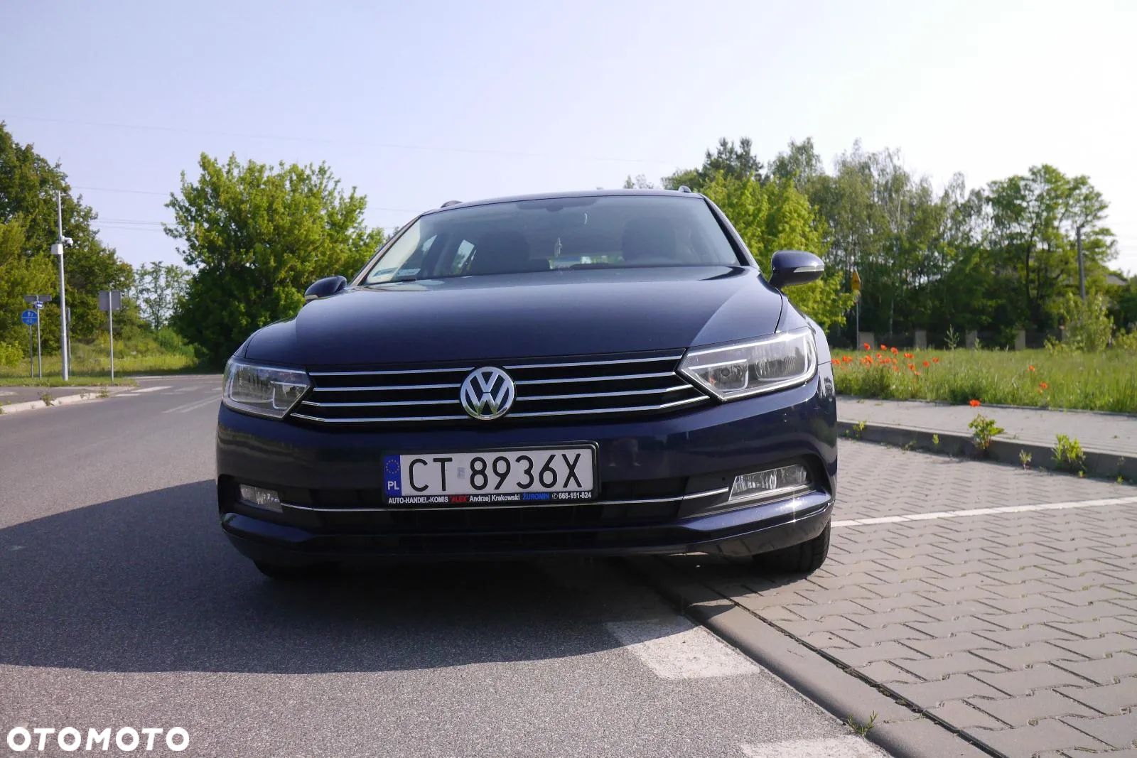 Volkswagen Passat 1.6 TDI BMT Comfortline - 1