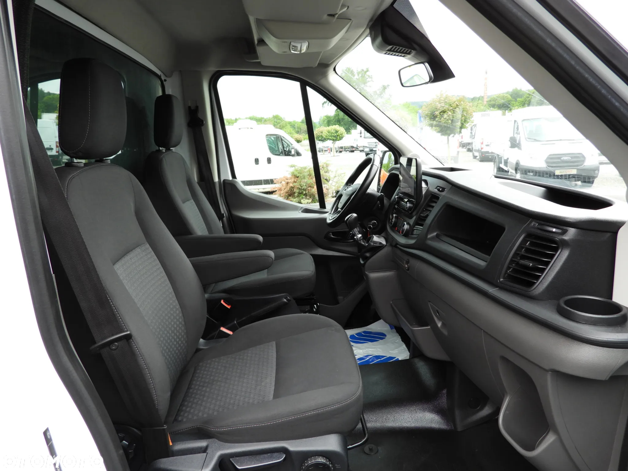 Ford TRANSIT  PLANDEKA 10 PALET WEBASTO TEMPOMAT LEDY PNEUMATYKA KLIMATYZACJA 160KM [ M38701 ] - 34