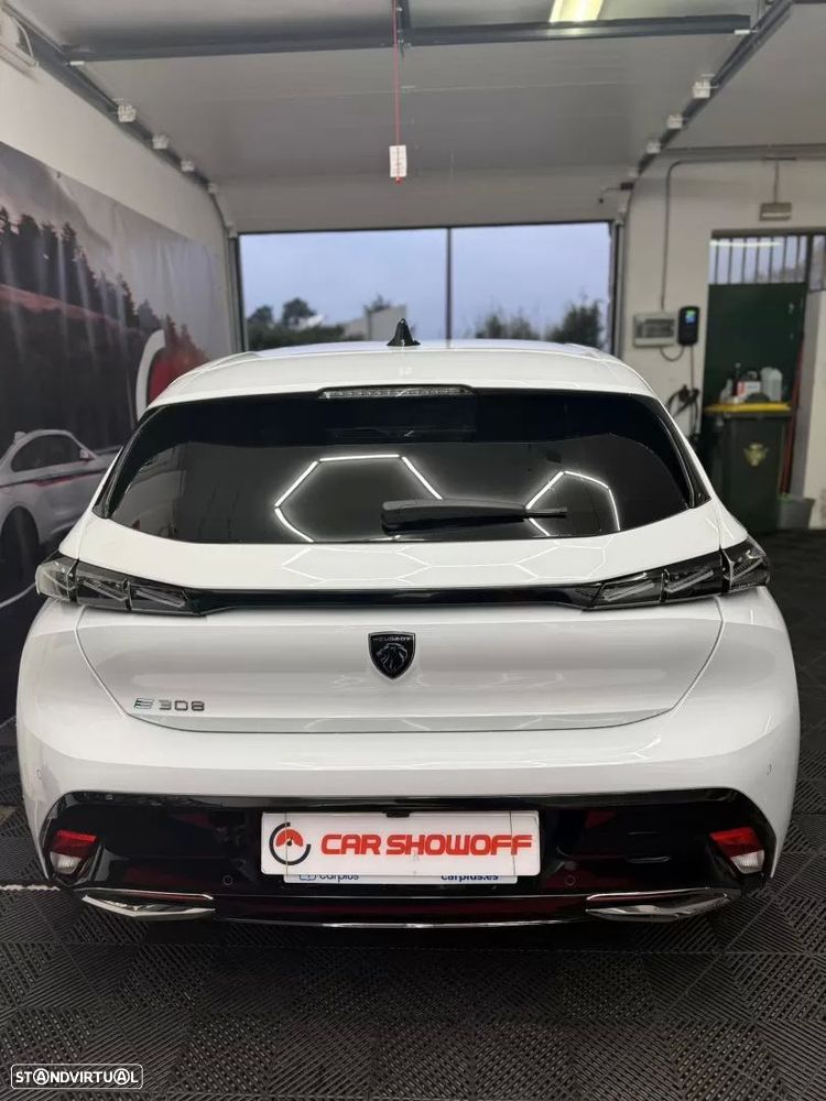 Peugeot e-308 58 kWh Allure - 4