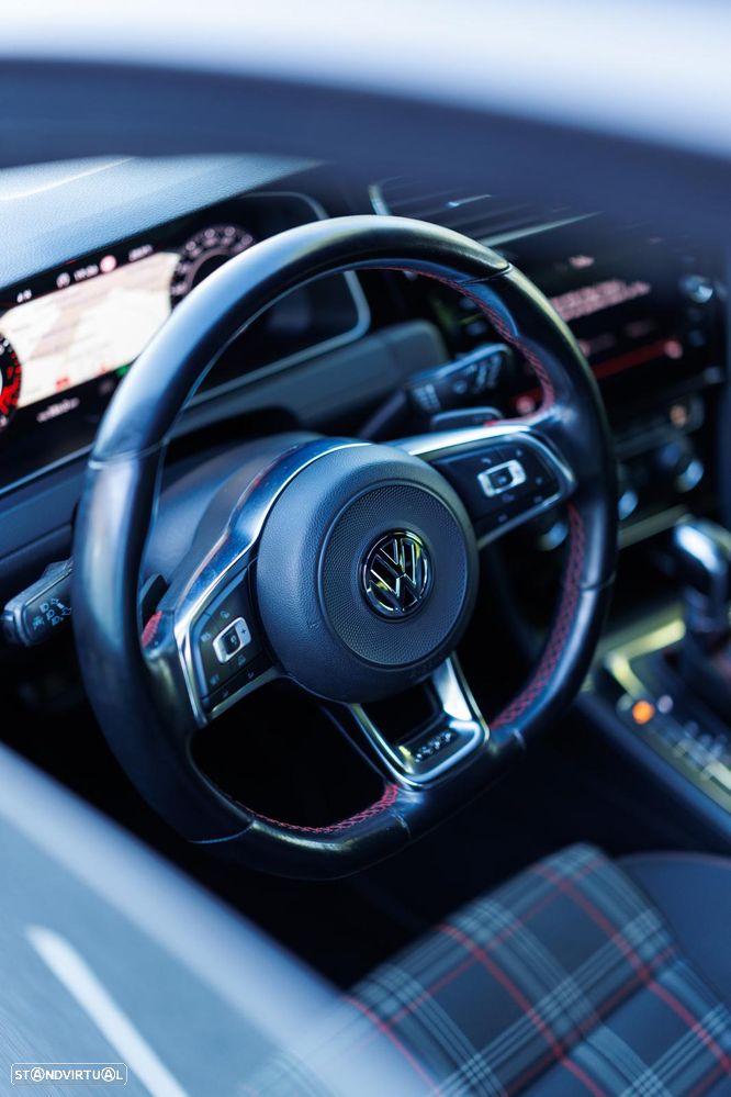 VW Golf 2.0 TSI GTI DSG Performance - 9