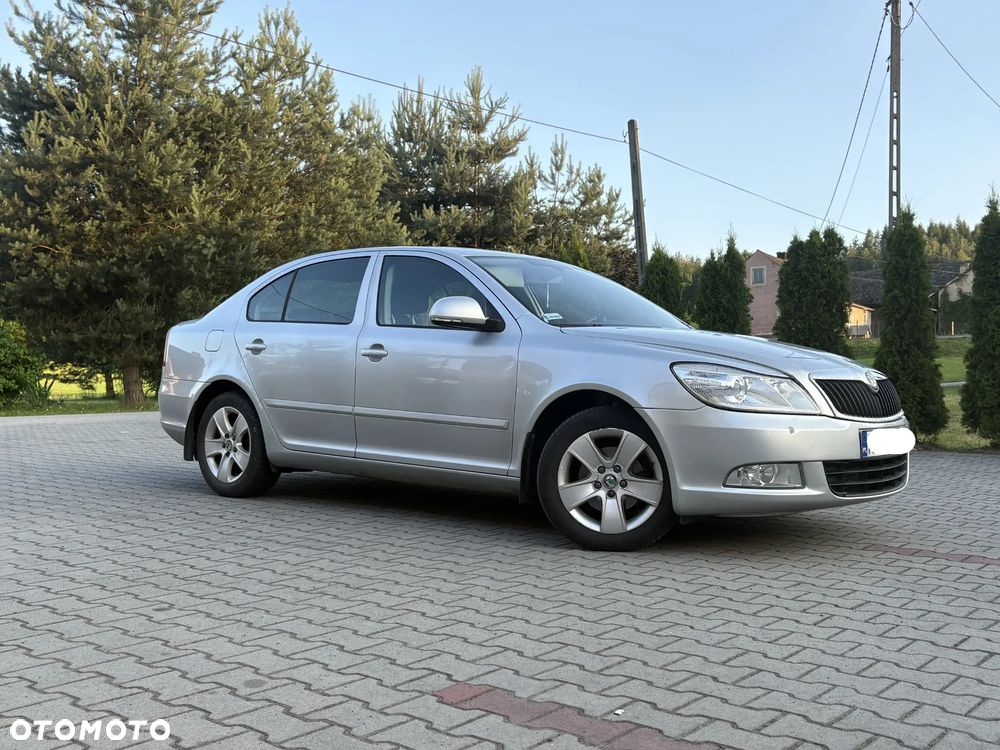 Skoda Octavia 1.6 TDI Ambiente DSG - 5