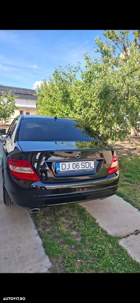 Mercedes-Benz C 220 CDI DPF Automatik BlueEFFICIENCY - 10