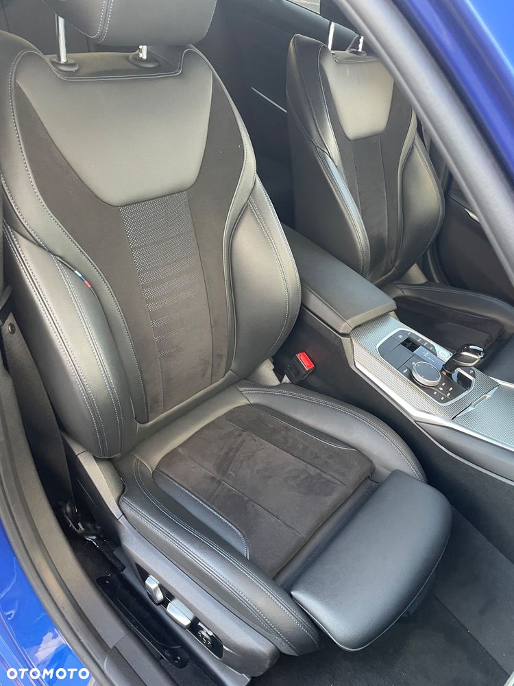 BMW Seria 3 320i GPF xDrive M Sport Shadow - 13