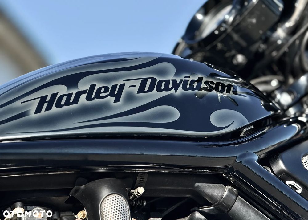 Harley-Davidson V-Rod Night Rod - 21