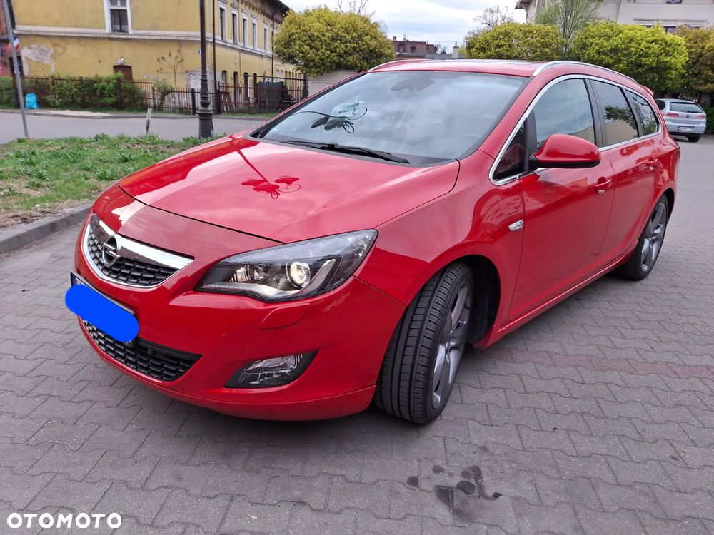 Opel Astra 1.4 Turbo Exklusiv - 1