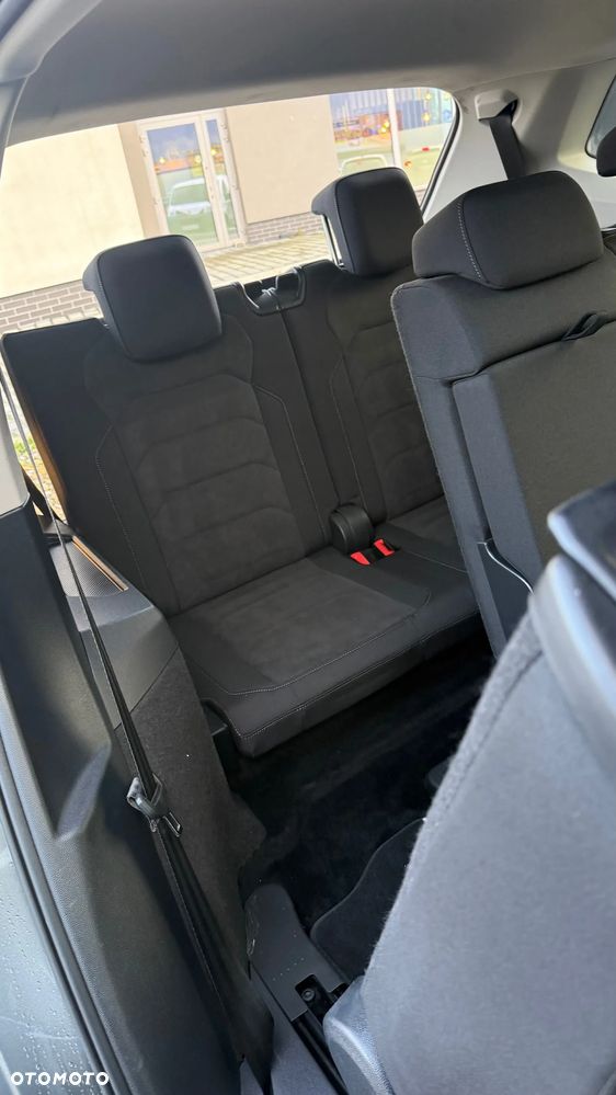 Volkswagen Tiguan Allspace 2.0 TSI 4Mot Elegance DSG 7os - 10