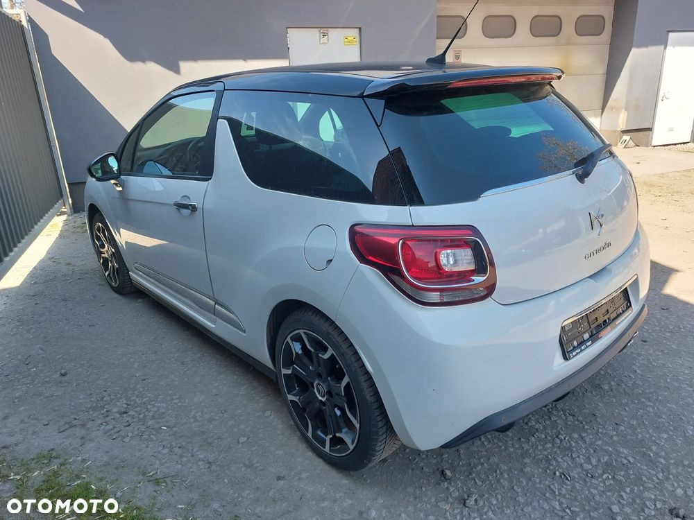Citroën DS3 e-HDi 110 FAP SportChic - 5